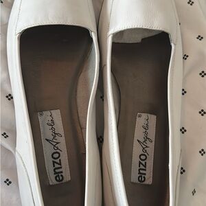 Enzo Angiolini Brand new Classic White Genuine leather Flats.womans size 10